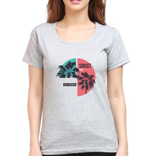 Load image into Gallery viewer, Sunset California T-Shirt for Women-XS(32 Inches)-Grey-Ektarfa.online
