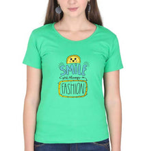 Load image into Gallery viewer, Smile are Always in Fashion T-Shirt for Women-XS(32 Inches)-Flag Green-Ektarfa.online
