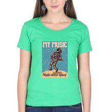 Load image into Gallery viewer, Music T-Shirt for Women-XS(32 Inches)-flag green-Ektarfa.online
